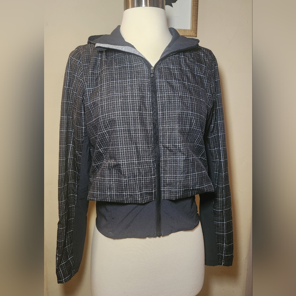Brooks Pure Project Reflective Black Plaid Running Jacket Size Small‎